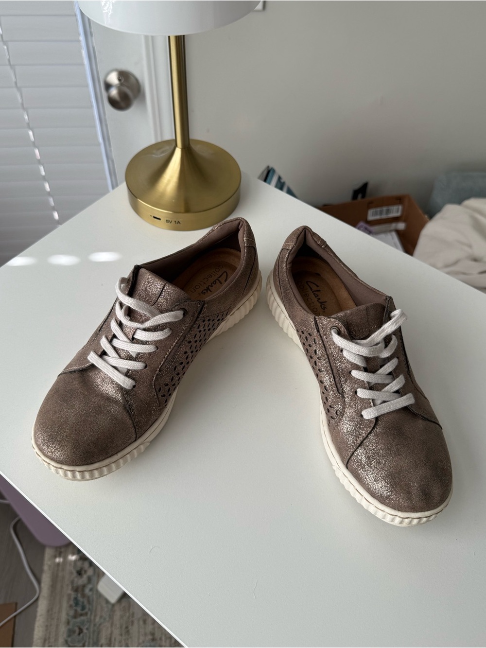 Clarks Collection Caroline Ella Metallic Bronze Sneakers Women's Size 6